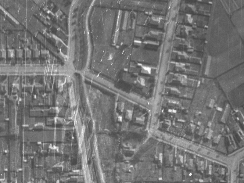 Burnbrae Street from the air, 1940-1944