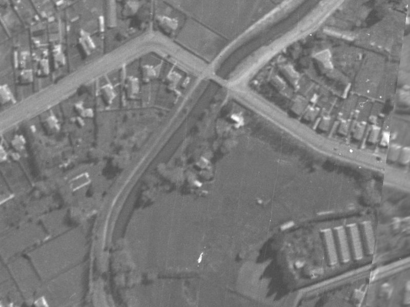 253 Fifield Terrace from the air, 1940-1944