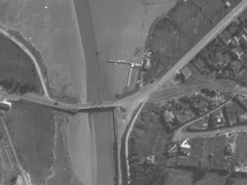 8 St Andrews Hill Road from the air, 1940-1944
