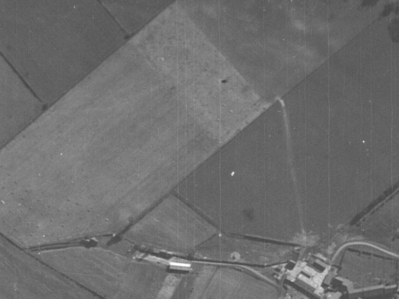 14 Mariposa Crescent from the air, 1940-1944