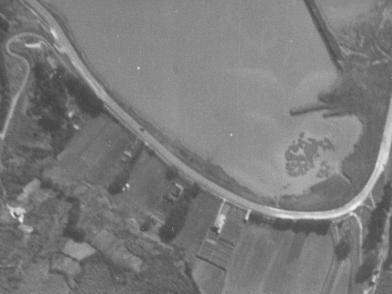 92–102 McCormacks Bay Road from the air, 1940-1944