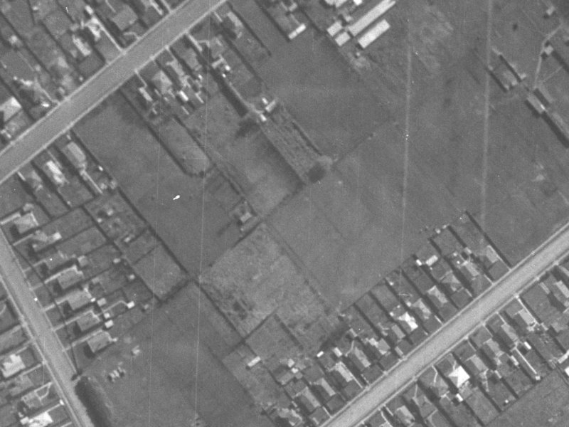 19 Mountfort Street from the air, 1940-1944