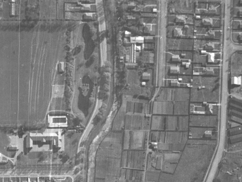 62 Palatine Terrace from the air, 1940-1944