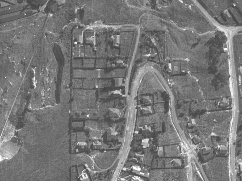 10 Huntsbury Avenue from the air, 1940-1944