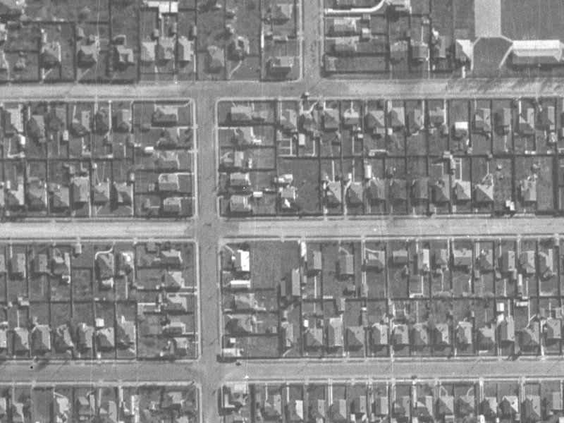 49 Martin Avenue from the air, 1940-1944