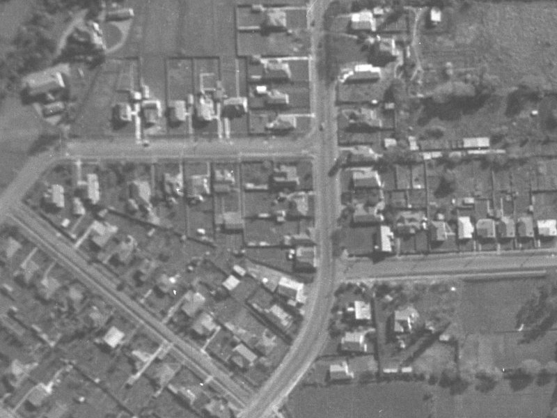 Colombo Street from the air, 1940-1944