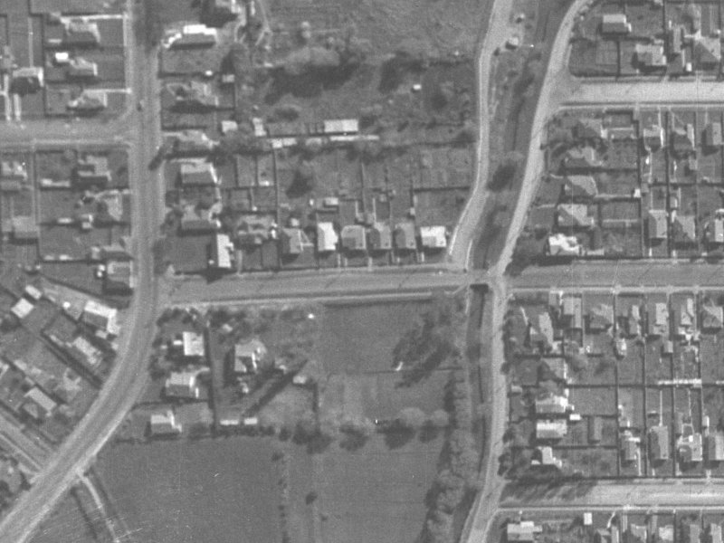 7 Malcolm Avenue from the air, 1940-1944