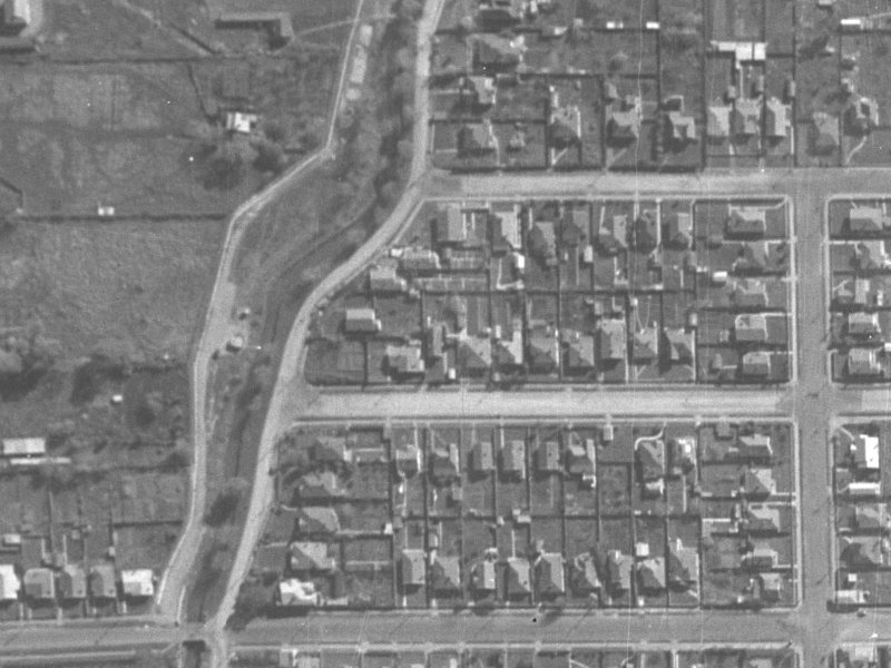 39 Malcolm Avenue from the air, 1940-1944