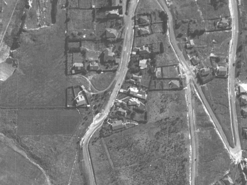23 Huntsbury Avenue from the air, 1940-1944