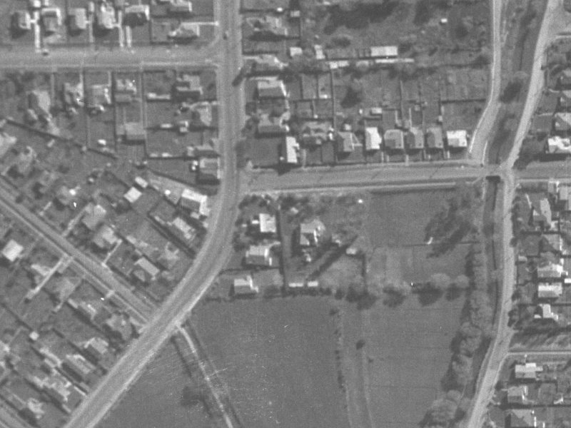 4 Malcolm Avenue from the air, 1940-1944