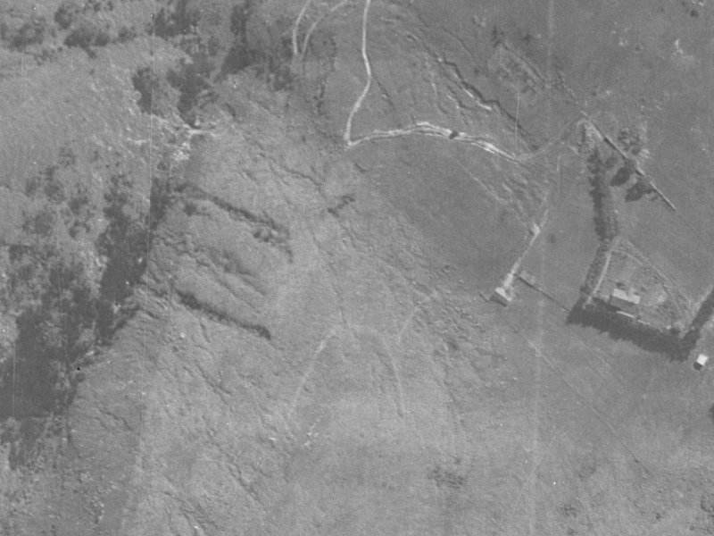 Omeo Crescent from the air, 1940-1944
