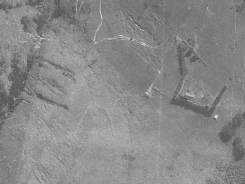 8 Omeo Crescent from the air, 1940-1944