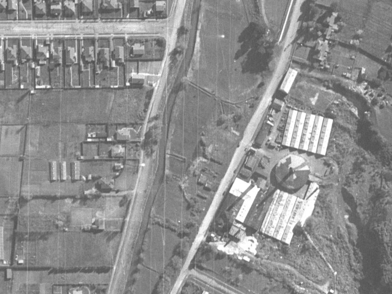 69-81 Centaurus Road from the air, 1940-1944