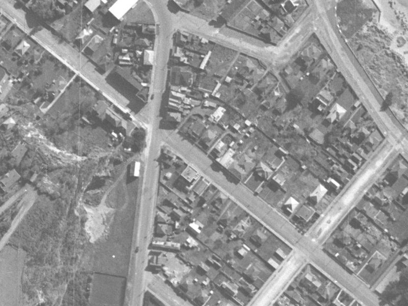 45-51 Nayland Street from the air, 1940-1944