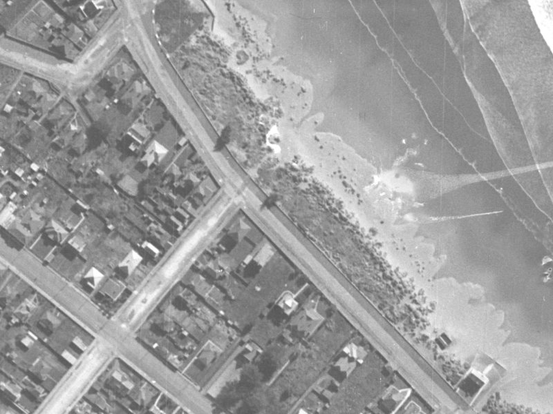 64–76 Esplanade from the air, 1940-1944