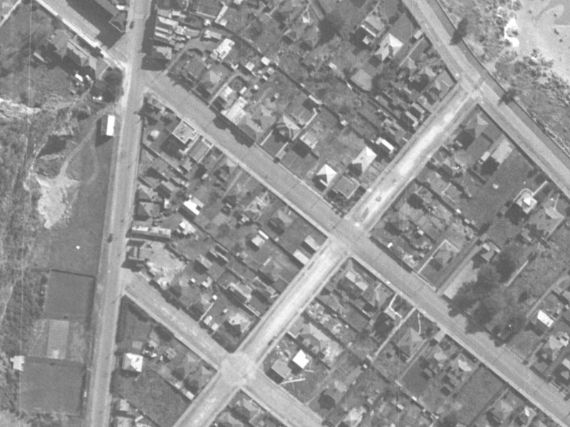52 Nayland Street from the air, 1940-1944