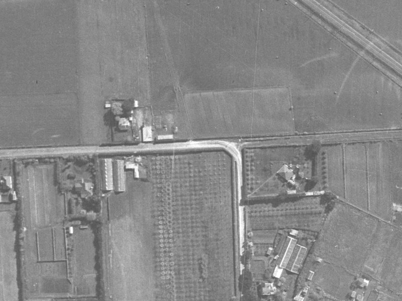29 Laing Crescent from the air, 1940-1944