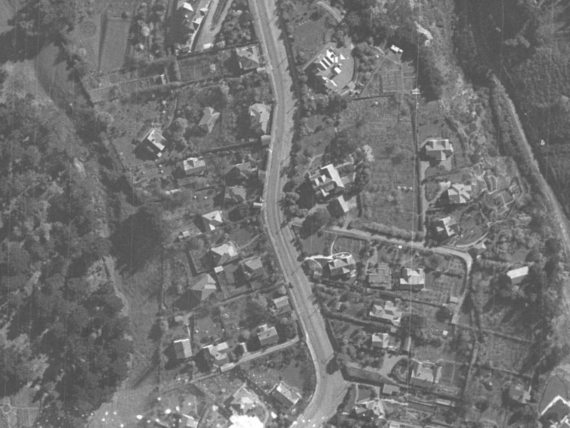 42 Hackthorne Road from the air, 1940-1944