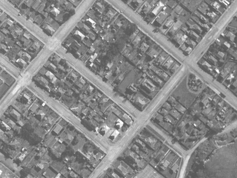 67 Wiggins Street from the air, 1940-1944