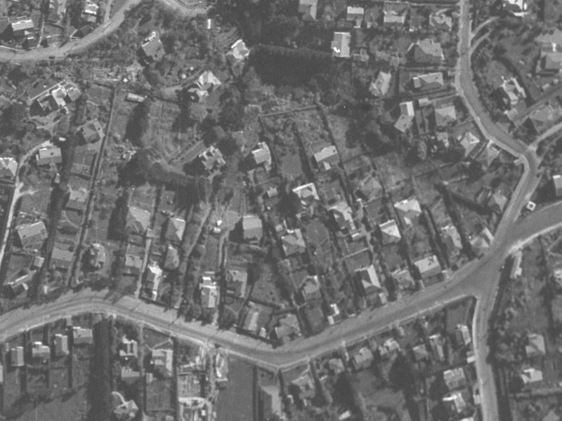 113D Hackthorne Road from the air, 1940-1944