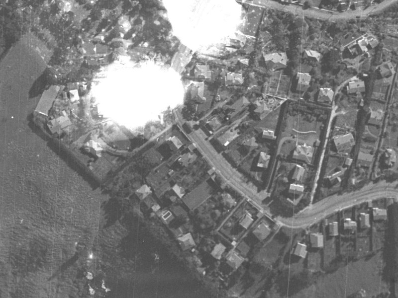 76 Hackthorne Road from the air, 1940-1944