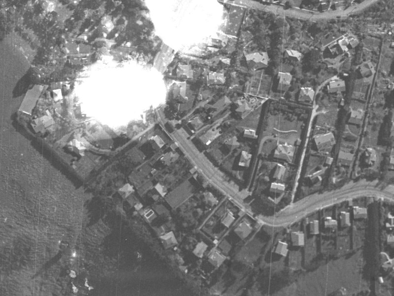 75 Hackthorne Road from the air, 1940-1944