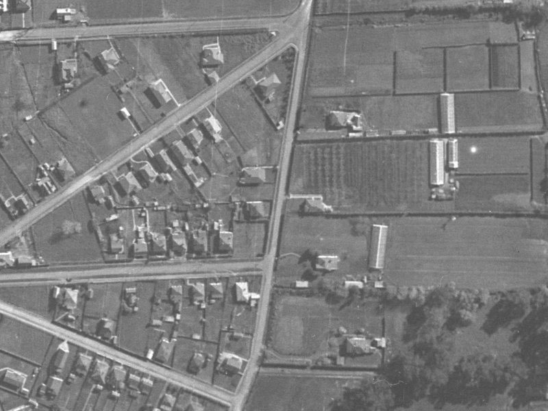 88 Bridle Path Road from the air, 1940-1944