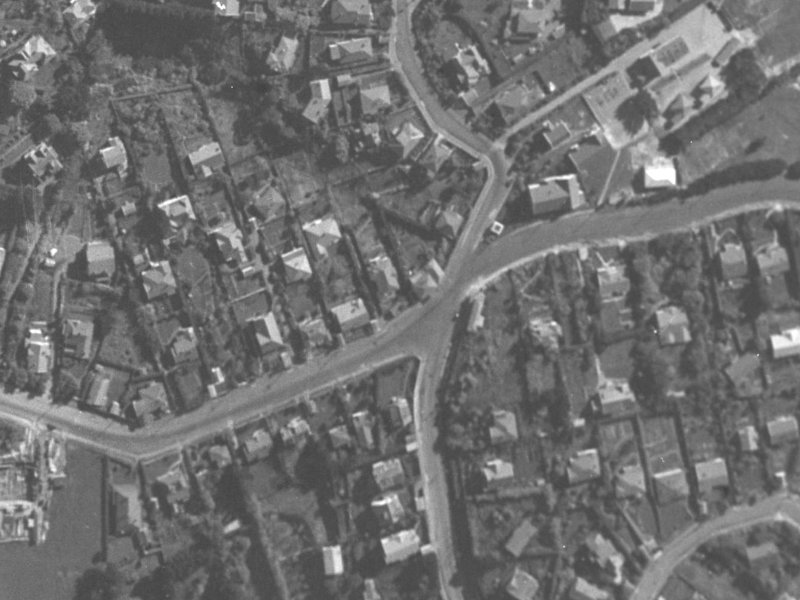 127a Hackthorne Road from the air, 1940-1944
