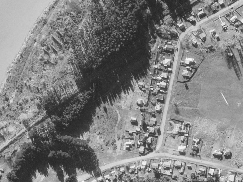 69 Riverlea Estate Drive from the air, 1960-1964