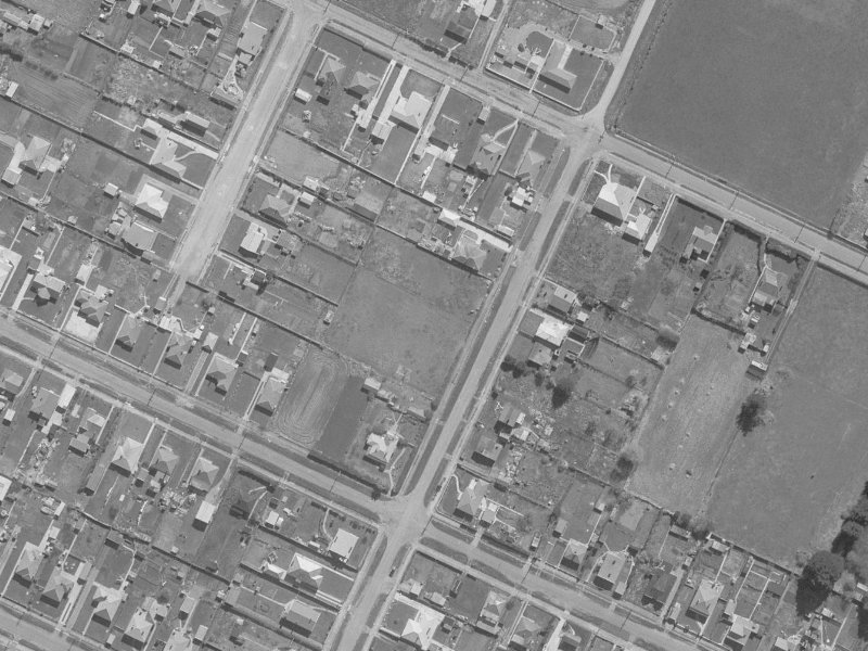 31 Tyrone Street from the air, 1960-1964