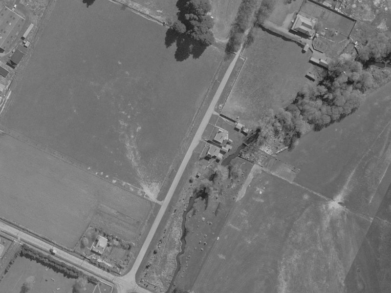 61 Blakes Road from the air, 1960-1964