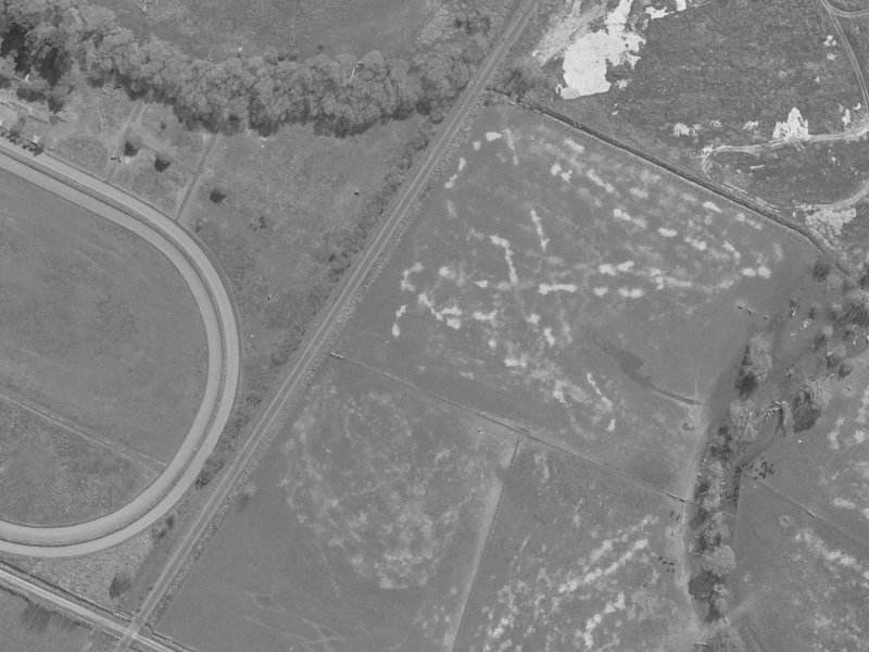 25 Robert Duncan Road from the air, 1960-1964