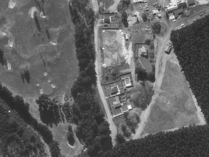83 Waitikiri Drive from the air, 1960-1964