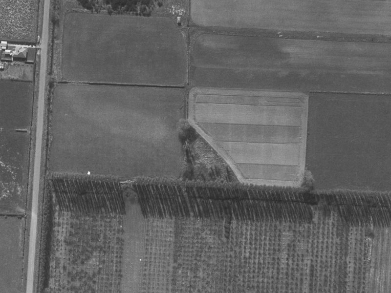 114 Regents Park Drive from the air, 1960-1964