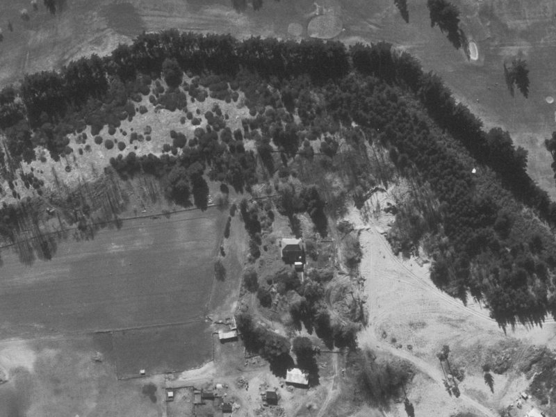 11 Millpond Place from the air, 1960-1964