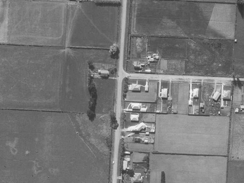 131 Cavendish Road from the air, 1960-1964