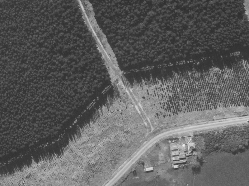 7 Amoka Crescent from the air, 1960-1964