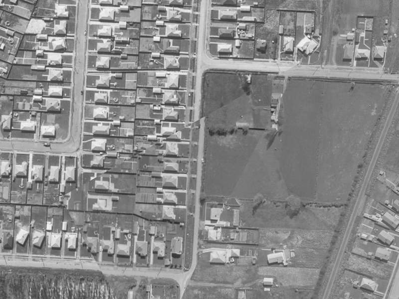 68 Cavendish Road from the air, 1960-1964