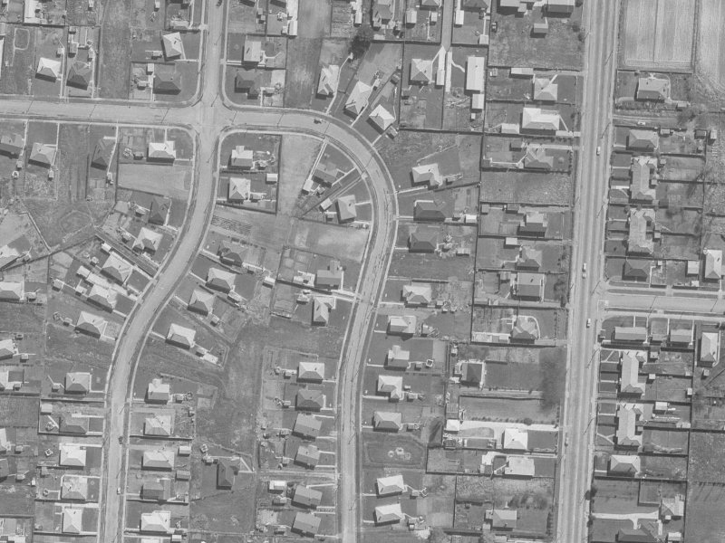 39 Lambeth Crescent from the air, 1960-1964