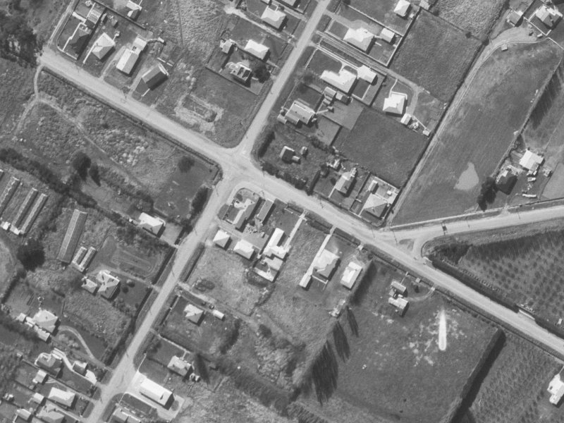 245 Sawyers Arms Road from the air, 1960-1964