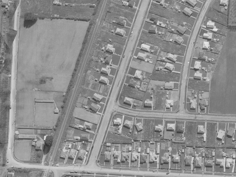 10 Uxbridge Street from the air, 1960-1964