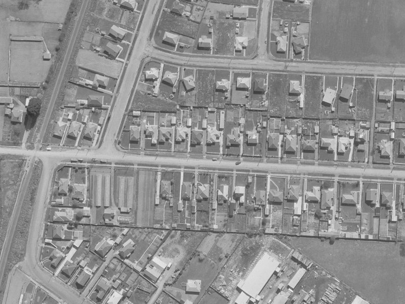 86 Northcote Road from the air, 1960-1964