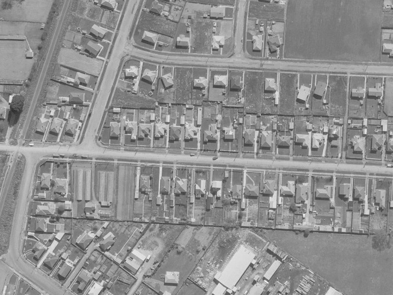 84 Northcote Road from the air, 1960-1964