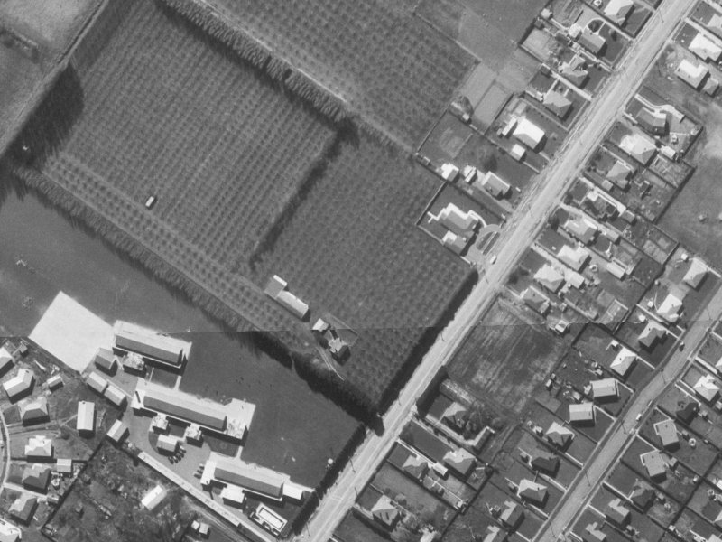 4 Paprika Place from the air, 1960-1964