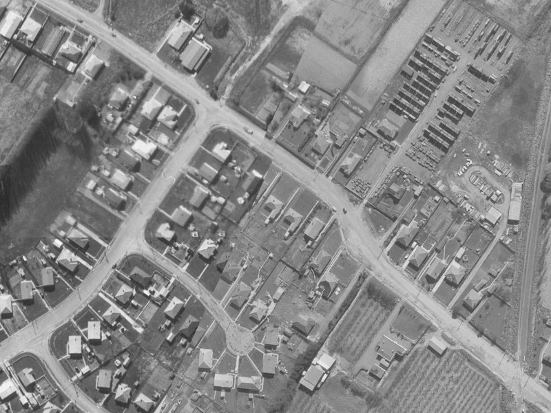121 Sawyers Arms Road from the air, 1960-1964