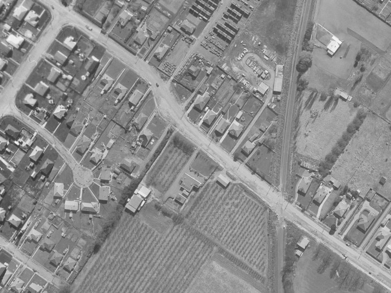 10 Lacebark Lane from the air, 1960-1964