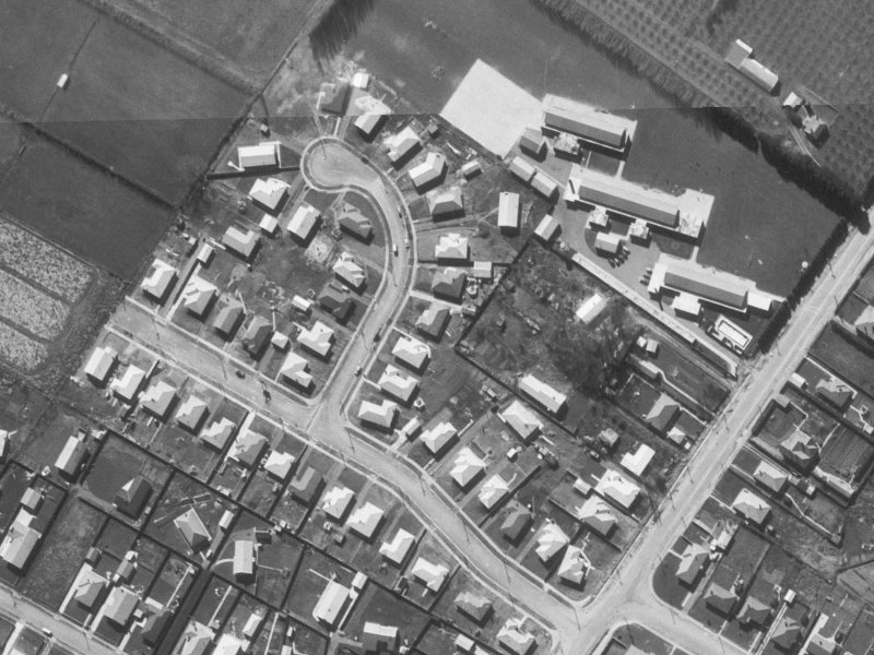 8 Blossomdale Place from the air, 1960-1964