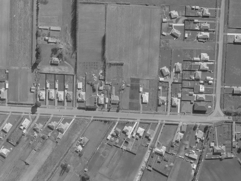 3 Sarabande Avenue from the air, 1960-1964