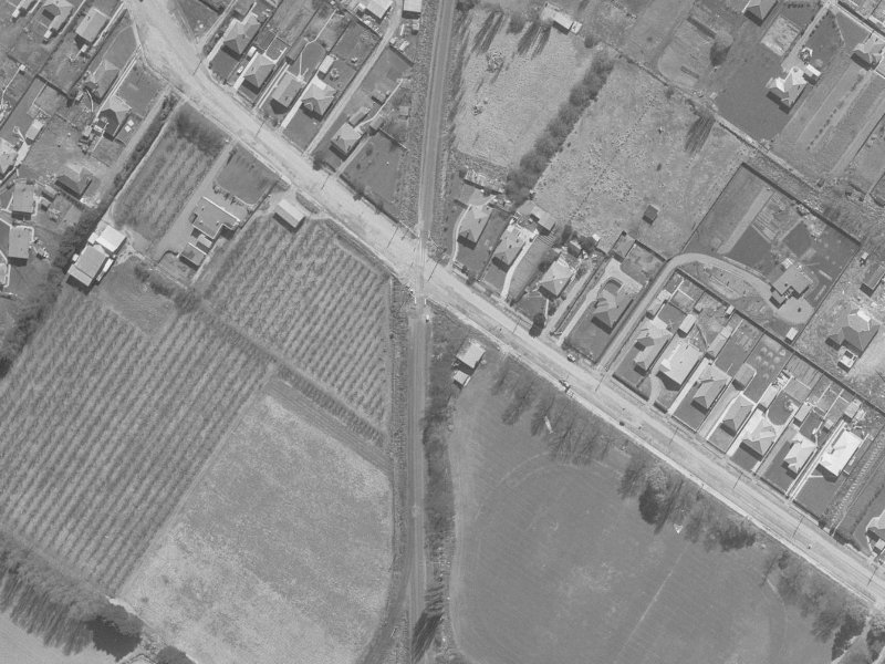 69 Sawyers Arms Road from the air, 1960-1964