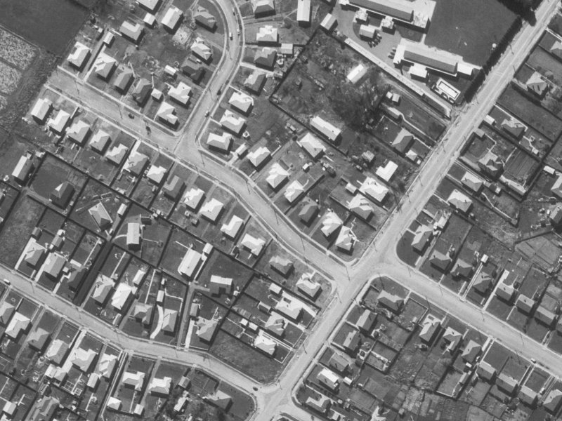 8 Reynolds Avenue from the air, 1960-1964